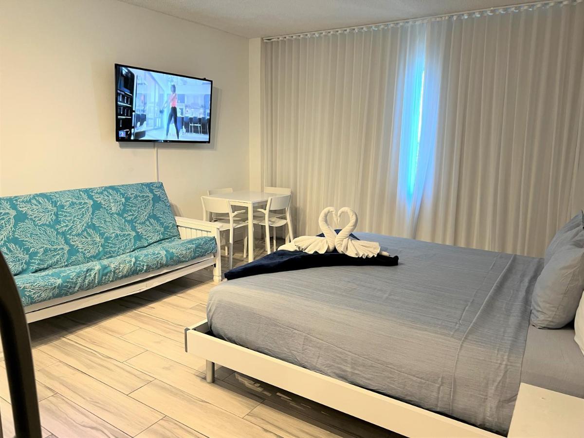 Ocean Front Units At Miami Beach Bagian luar foto
