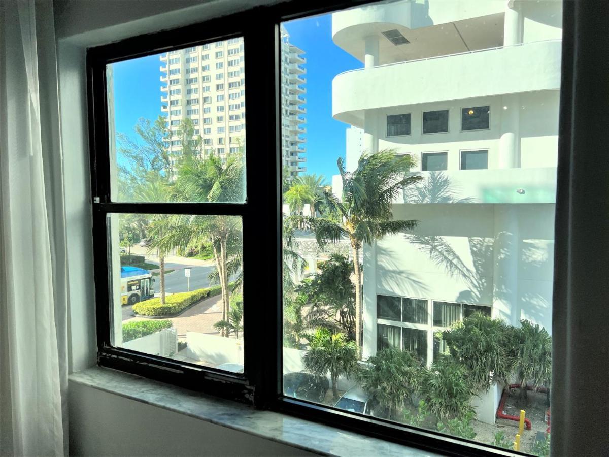 Ocean Front Units At Miami Beach Bagian luar foto