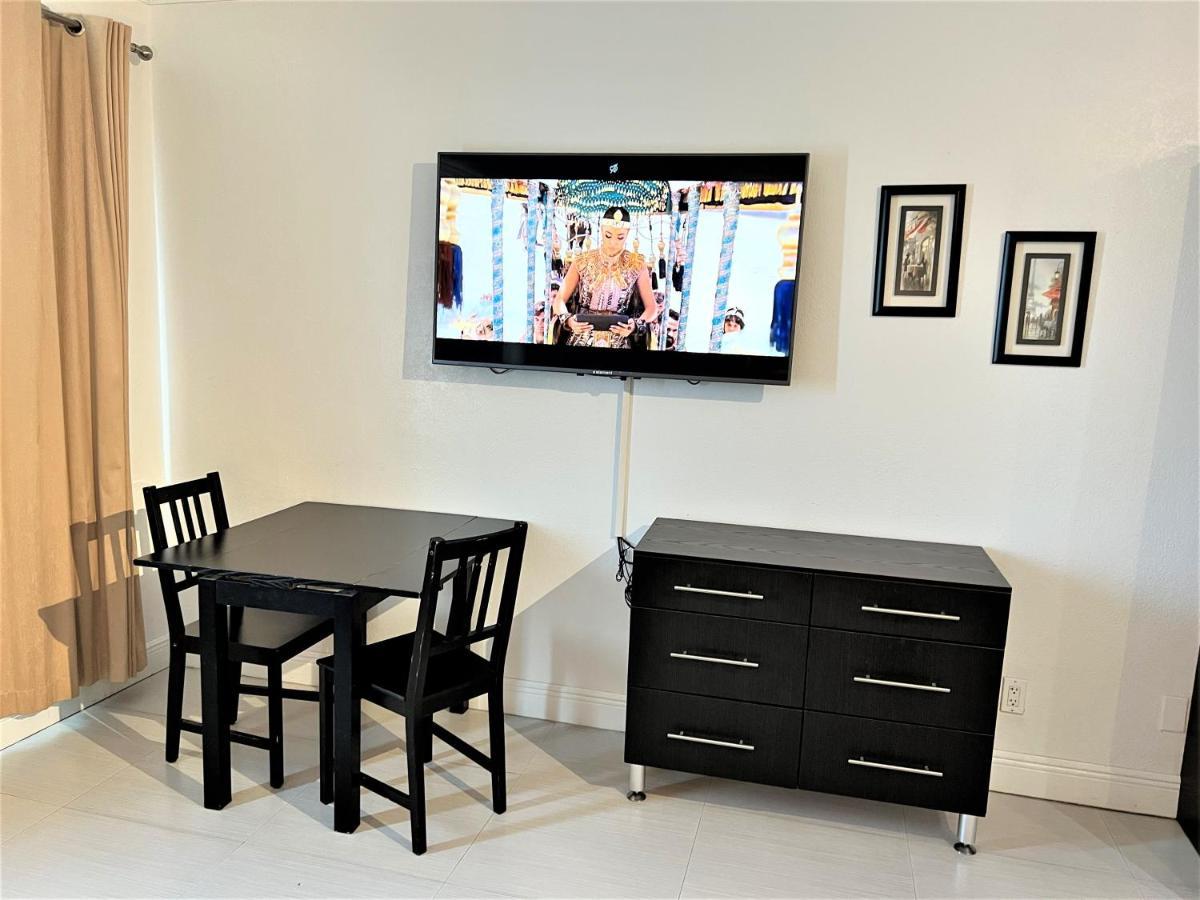Ocean Front Units At Miami Beach Bagian luar foto