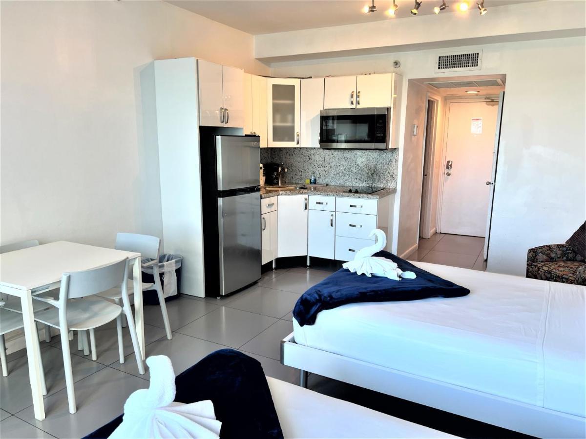 Ocean Front Units At Miami Beach Bagian luar foto
