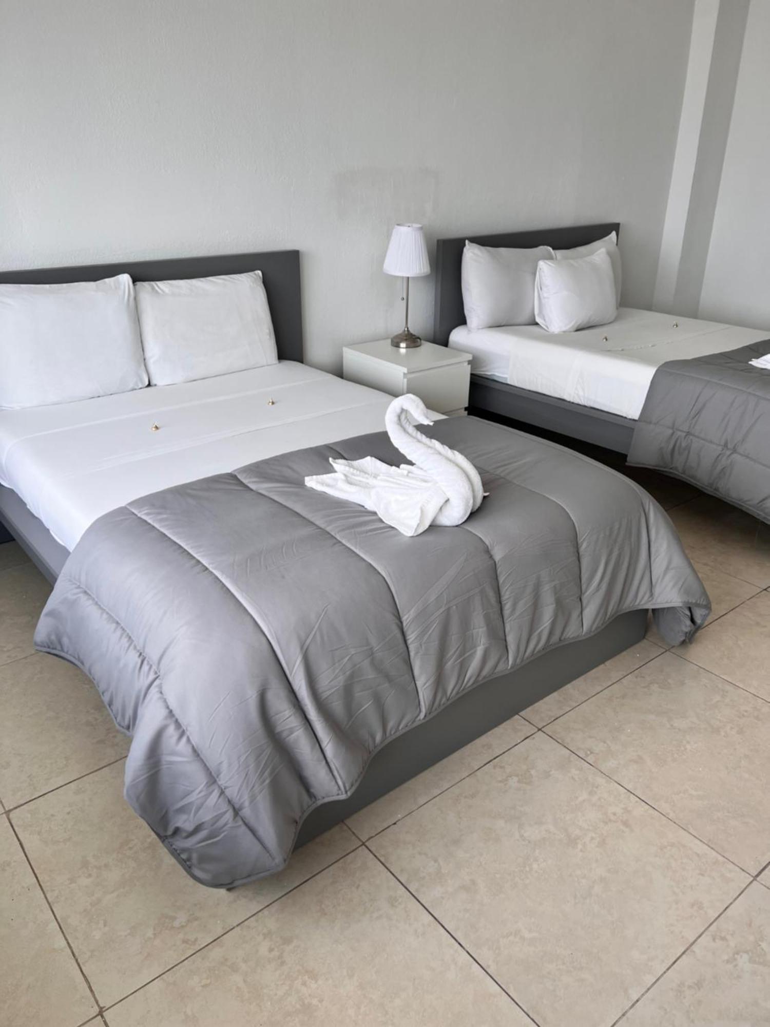 Ocean Front Units At Miami Beach Bagian luar foto