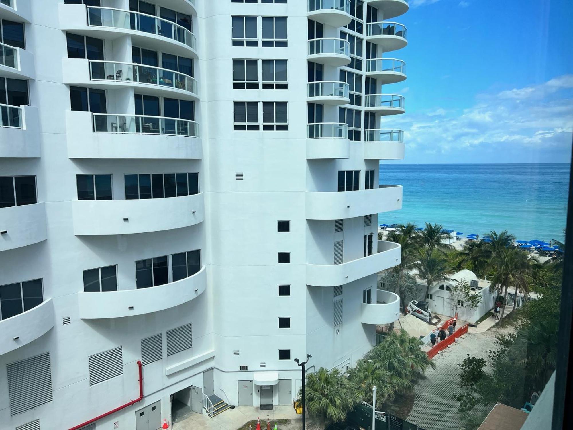 Ocean Front Units At Miami Beach Bagian luar foto